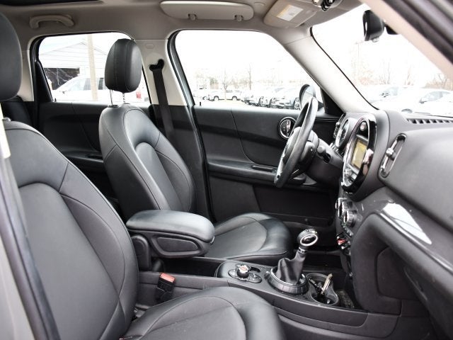 2017 MINI Cooper Countryman Base