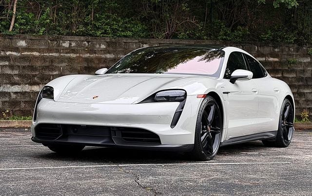 2021 Porsche Taycan Turbo