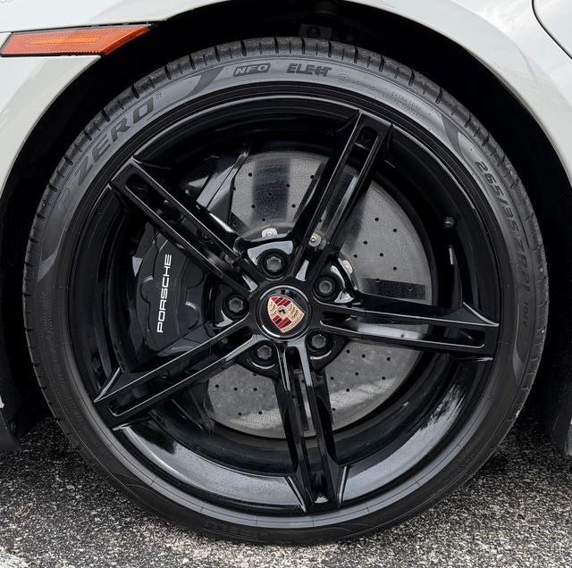 2021 Porsche Taycan Turbo