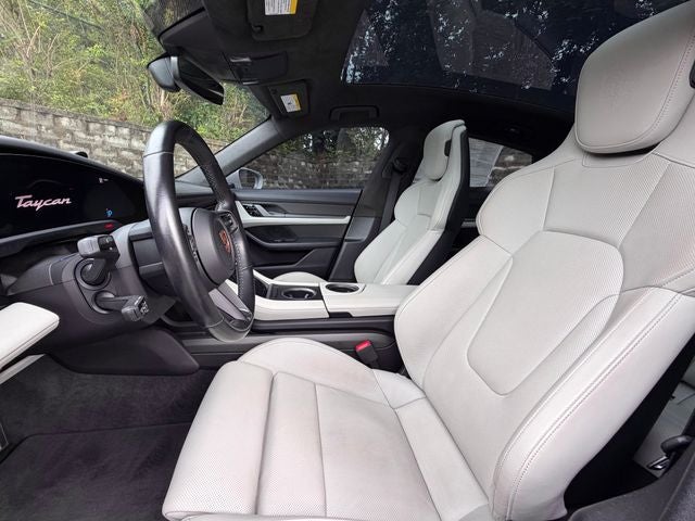 2021 Porsche Taycan Turbo