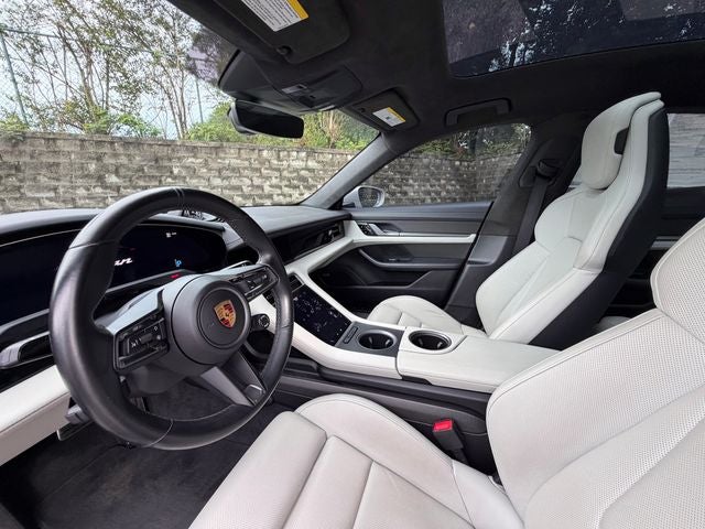 2021 Porsche Taycan Turbo