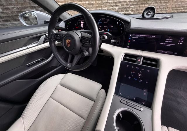 2021 Porsche Taycan Turbo