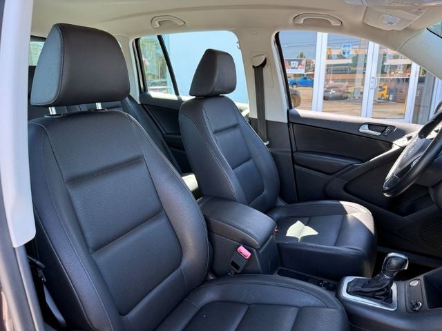 2016 Volkswagen Tiguan S 4Motion