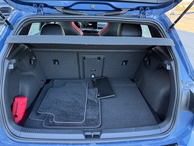 2025 Volkswagen Golf GTI 2.0T SE