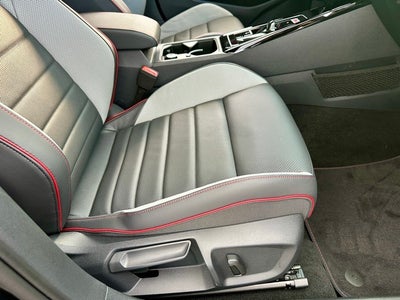 2025 Volkswagen Golf GTI Autobahn