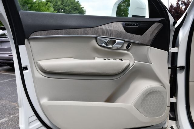 2023 Volvo XC90 B6 Plus 6-Seater
