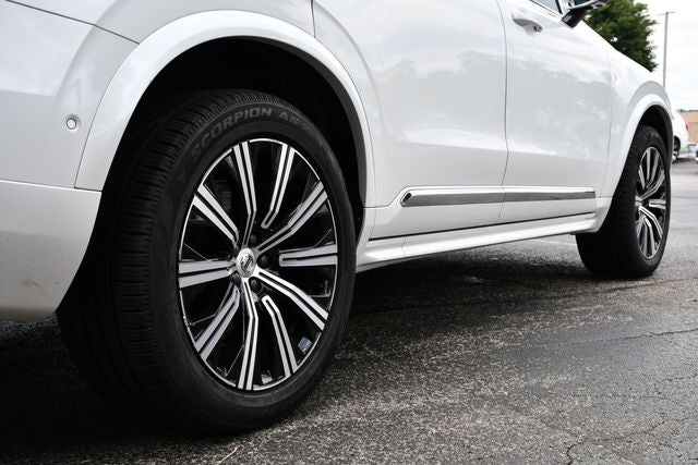 2023 Volvo XC90 B6 Plus 6-Seater