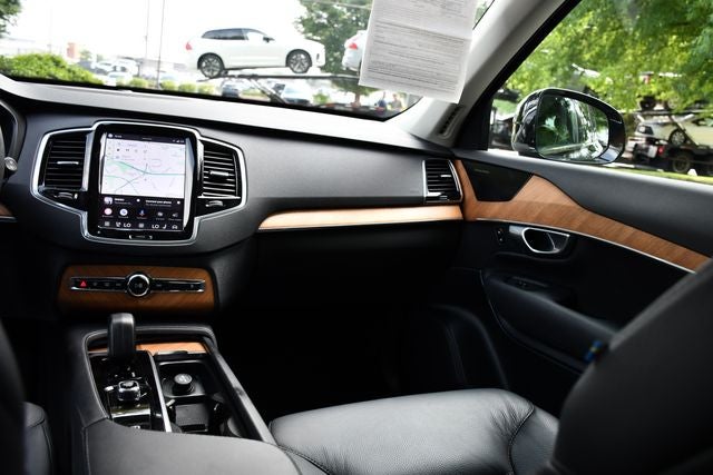 2023 Volvo XC90 B6 Plus 6-Seater