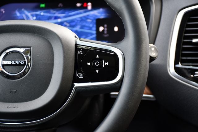 2023 Volvo XC90 B6 Plus 6-Seater