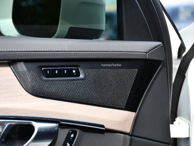 2025 Volvo XC90 B6 Plus 7-Seater 2025.5