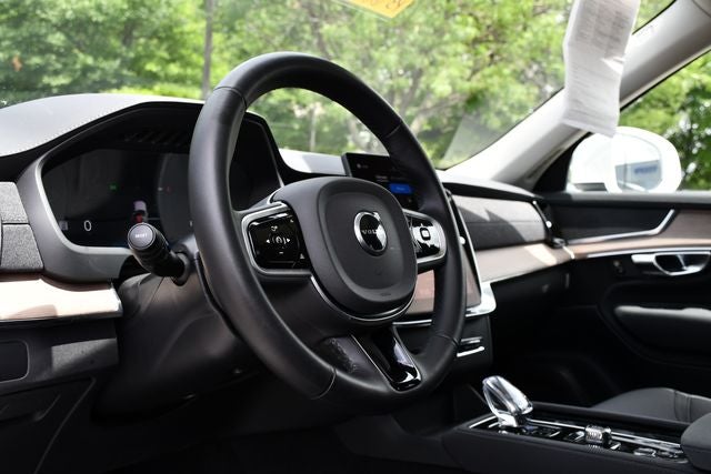 2025 Volvo XC90 B6 Plus 7-Seater 2025.5