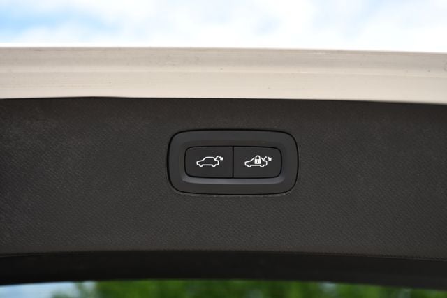 2025 Volvo XC90 B6 Plus 7-Seater 2025.5