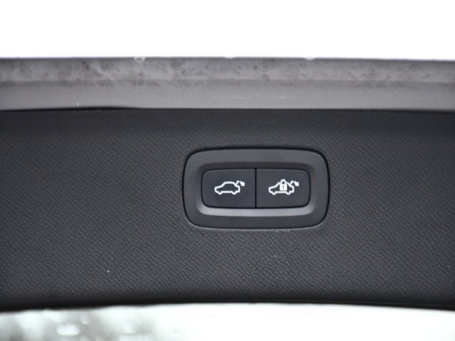 2025 Volvo XC90 B6 Plus 7-Seater 2025.5