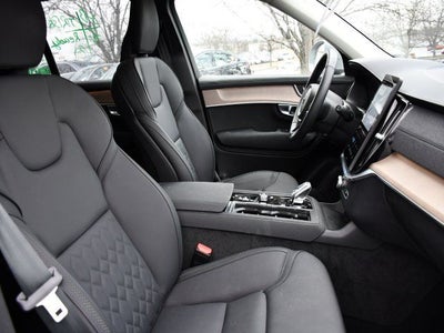 2025 Volvo XC90 B6 Plus 7-Seater 2025.5