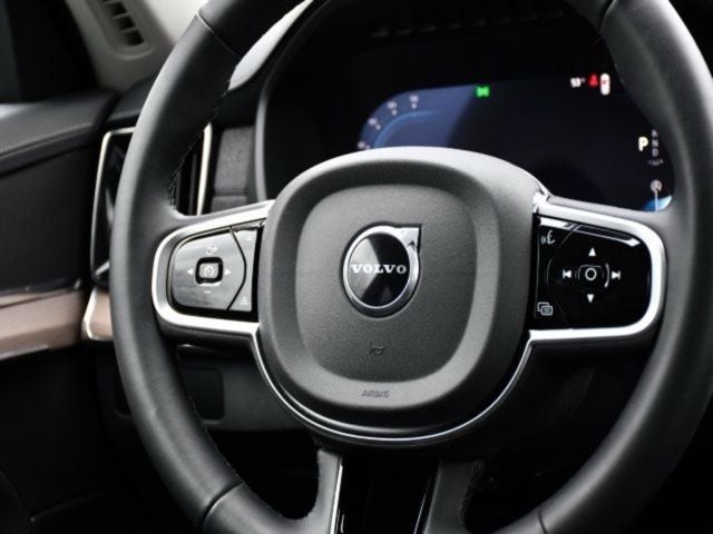 2025 Volvo XC90 B6 Plus 7-Seater 2025.5