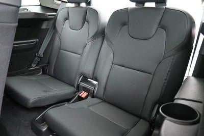 2024 Volvo XC90 B6 Plus Bright Theme