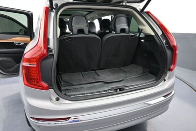 2024 Volvo XC90 B6 Plus Bright Theme