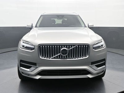 2024 Volvo XC90 B6 Plus Bright Theme