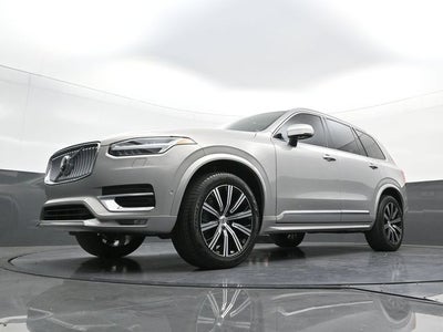 2024 Volvo XC90 B6 Plus Bright Theme