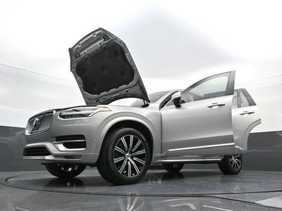 2024 Volvo XC90 B6 Plus Bright Theme