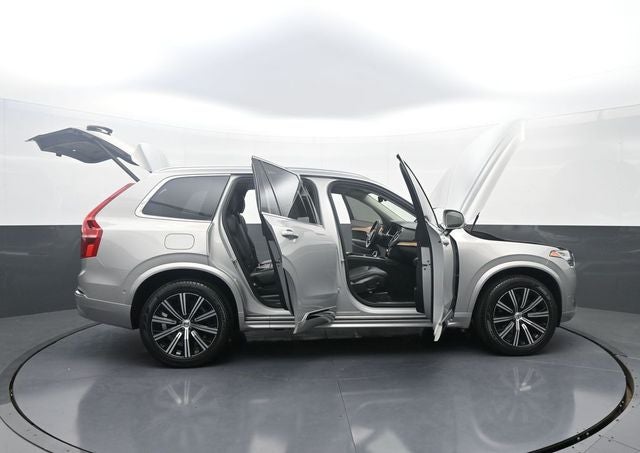 2024 Volvo XC90 B6 Plus Bright Theme