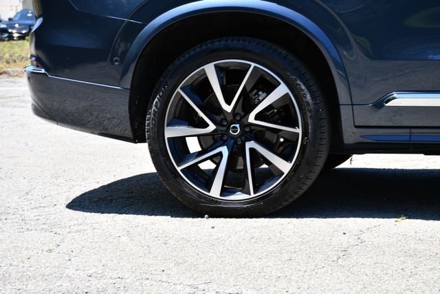 2024 Volvo XC90 B6 Plus Bright Theme