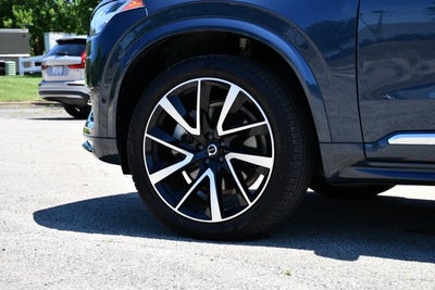 2024 Volvo XC90 B6 Plus Bright Theme