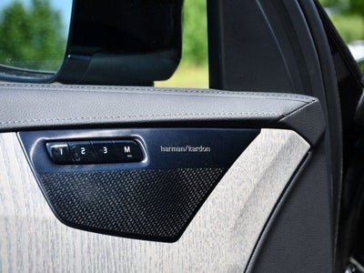 2025 Volvo XC90 B6 Ultra