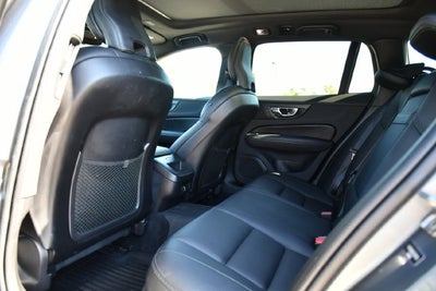 2020 Volvo V60 Cross Country T5