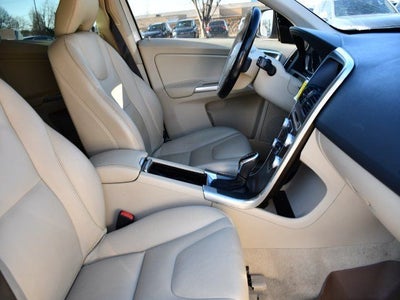 2015 Volvo XC60 T5 Premier