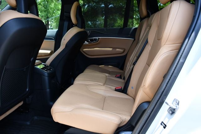 2021 Volvo XC90 Recharge Plug-In Hybrid T8 Inscription 7 Passenger