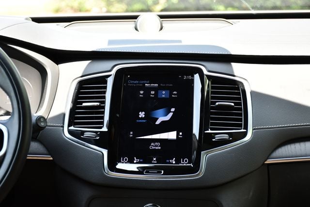 2021 Volvo XC90 Recharge Plug-In Hybrid T8 Inscription 7 Passenger
