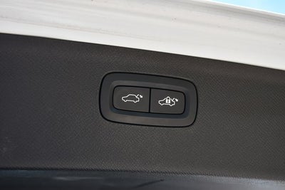 2021 Volvo XC90 Recharge Plug-In Hybrid T8 Inscription 7 Passenger