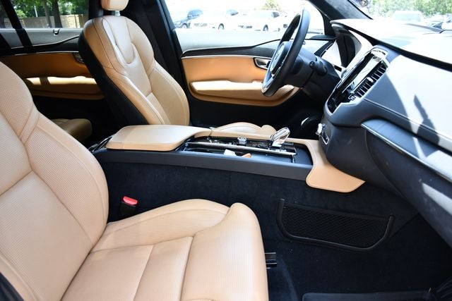 2021 Volvo XC90 Recharge Plug-In Hybrid T8 Inscription 7 Passenger