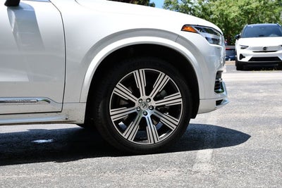 2021 Volvo XC90 Recharge Plug-In Hybrid T8 Inscription 7 Passenger