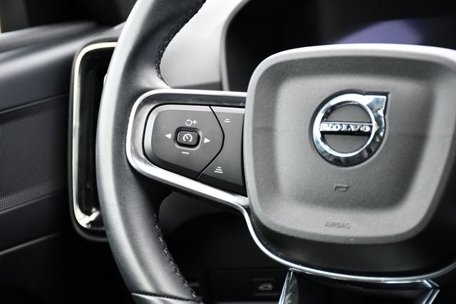 2023 Volvo C40 Recharge Pure Electric Twin Plus