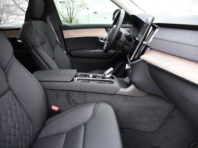 2025 Volvo XC90 Plug-In Hybrid T8 Plus 7 Passenger 2025.5