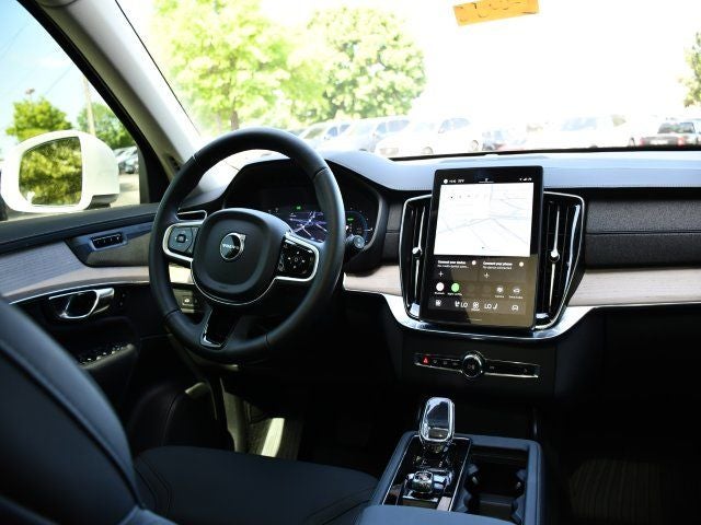 2025 Volvo XC90 Plug-In Hybrid T8 Plus 7 Passenger 2025.5