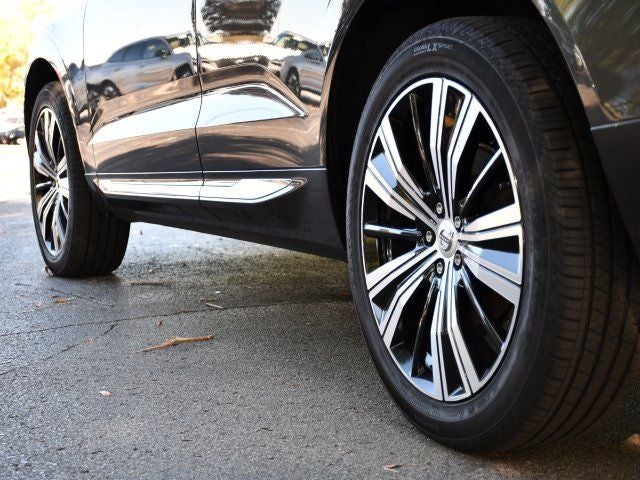 2022 Volvo XC60 B5 Inscription