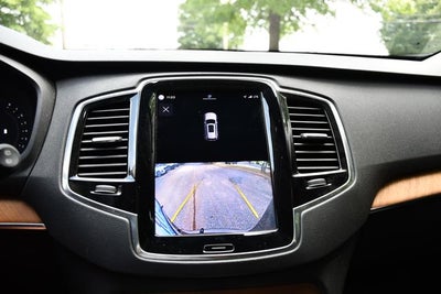 2023 Volvo XC90 B5 Plus