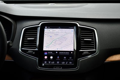 2023 Volvo XC90 B5 Plus
