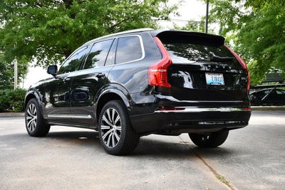 2023 Volvo XC90 B5 Plus