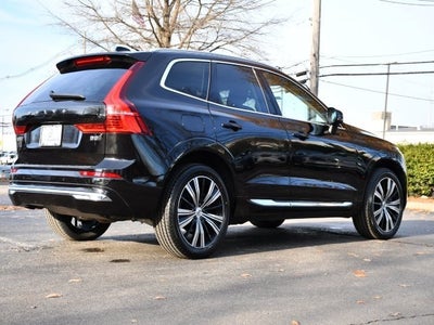 2022 Volvo XC60 B5 Inscription