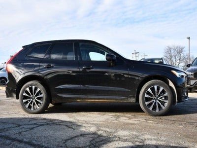 2025 Volvo XC60 B5 Plus