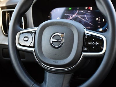 2025 Volvo XC60 B5 Plus