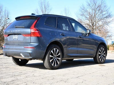 2025 Volvo XC60 B5 Plus